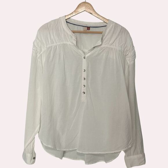 Anthropologie Pilcro White Pleated Shoulder Oversize Popover Blouse (L) - Picture 2 of 12